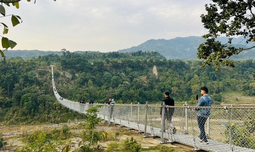 झापास्थित टिमाईको झोलुङ्गे पुल नयाँ पर्यटकीय गन्तव्य